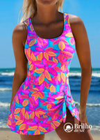 Maiô Com Saia Sobreposta Estampado Tropical Folhagem Maiô Com Saia Sobreposta Estampado Tropical Folhagem