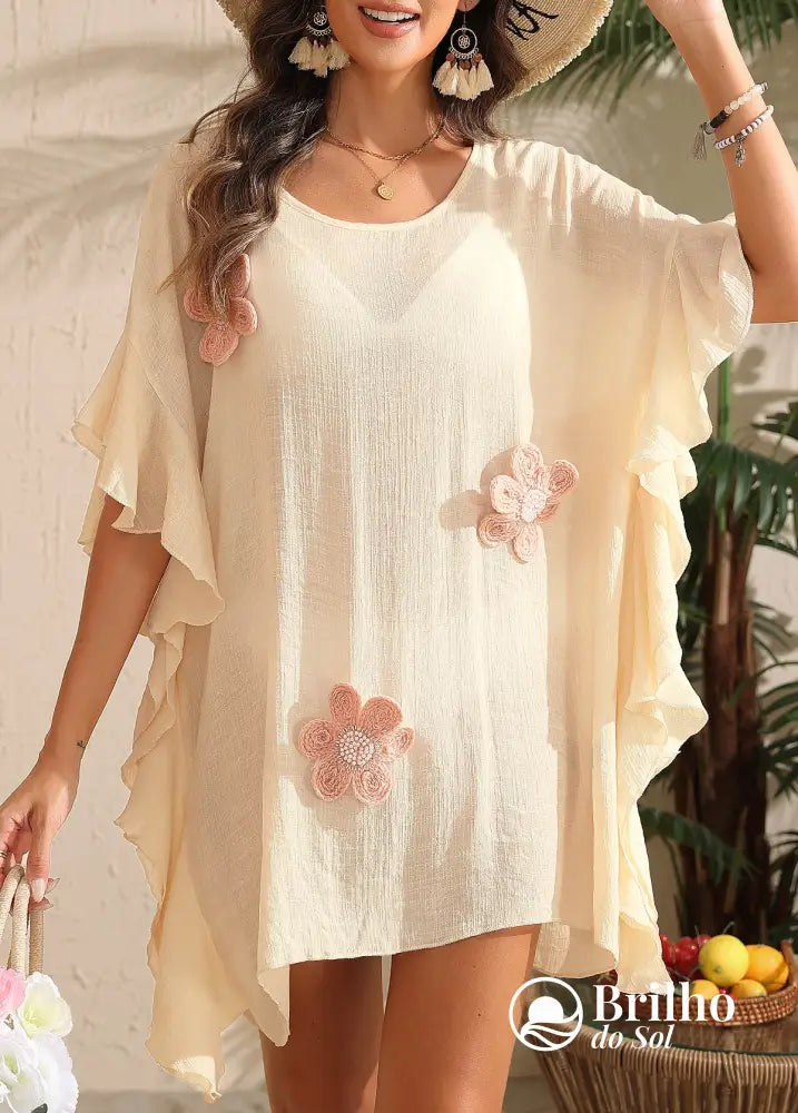 Saída De Praia Com Flores Aplicadas E Manga Babado Moderna Saída De Praia Com Flores Aplicadas E Manga Babado Moderna