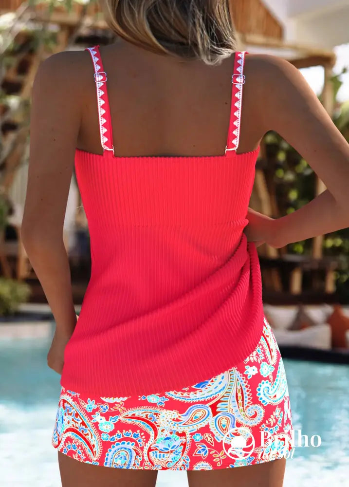 Tankini Drapeado Com Alças Largas E Saia Estampada Charmosa Tankini Drapeado Com Alças Largas E Saia Estampada Charmosa