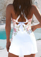 Tankini Floral Com Decote V Sofisticado E Saia Fenda Frontal Tankini Floral Com Decote V Sofisticado E Saia Fenda