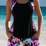 Tankini Texturizado Com Estampa Tropical E Shortinho